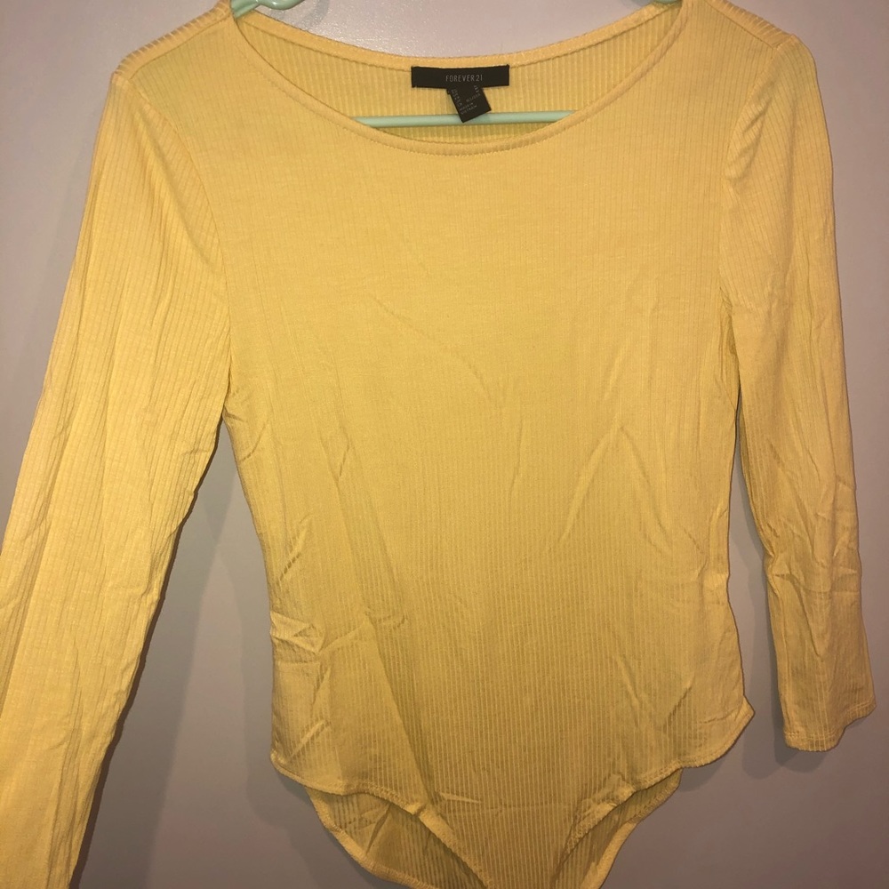 3/4 sleeve bodysuit